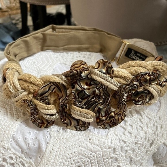 IONE Braided Rope and Mother of Pearl  One Size Fits All Vintage Belt NWOT - Picture 7 of 13